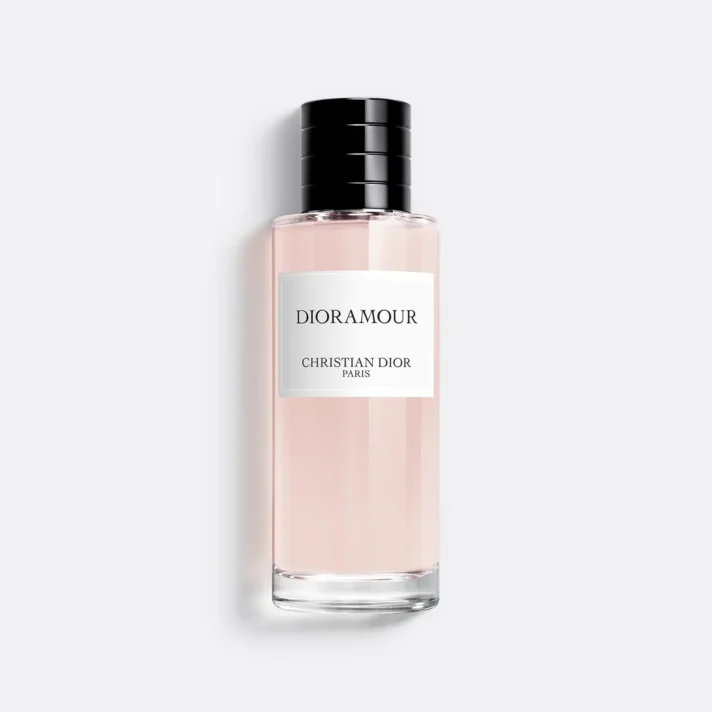 Dioramour