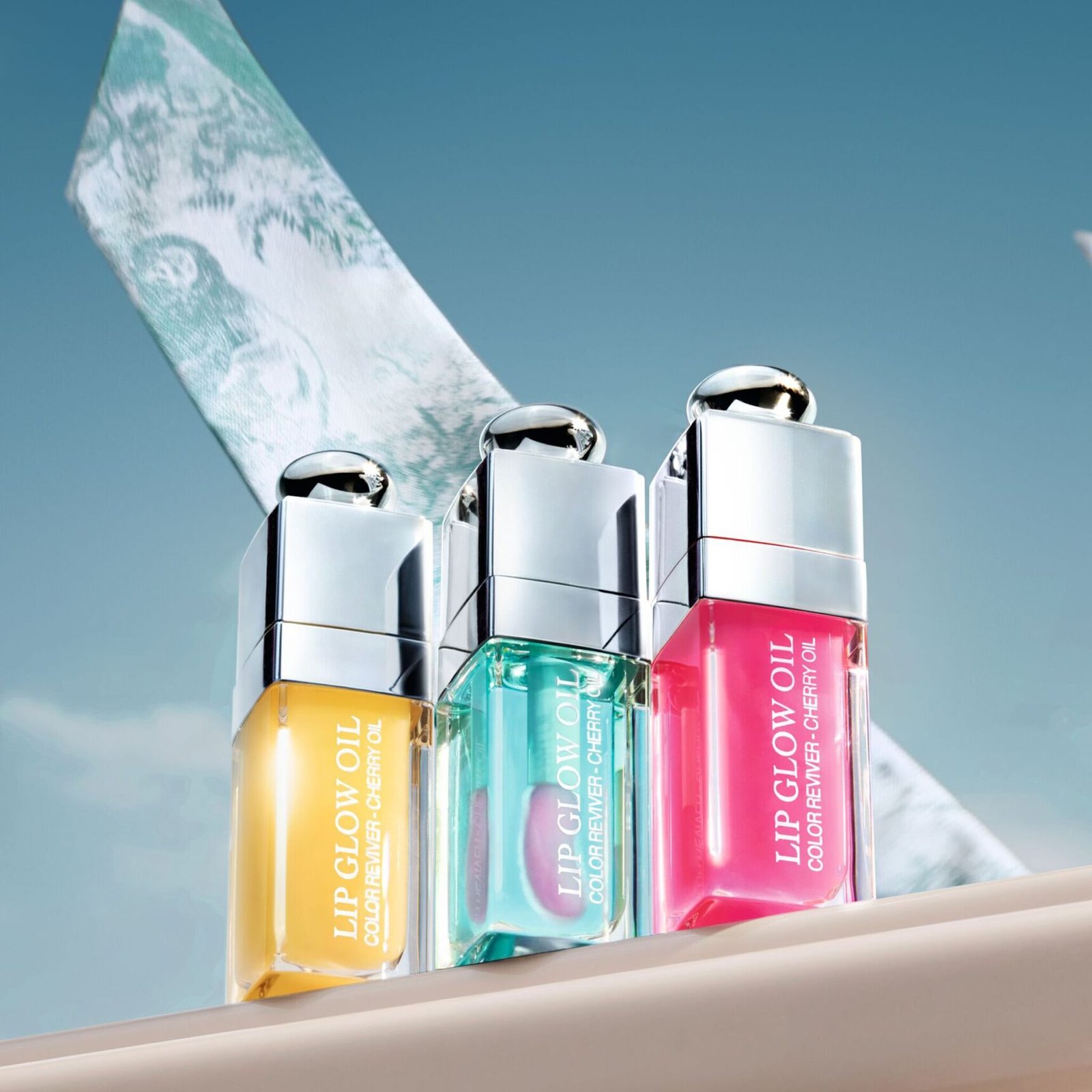 Dior Addict Lip Glow Oil - Image 2